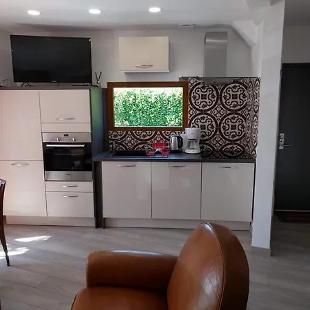 Confortable, Au Calme Avec Jardin, Jolie Vue - G3 Nyaraló Aix-les-Bains